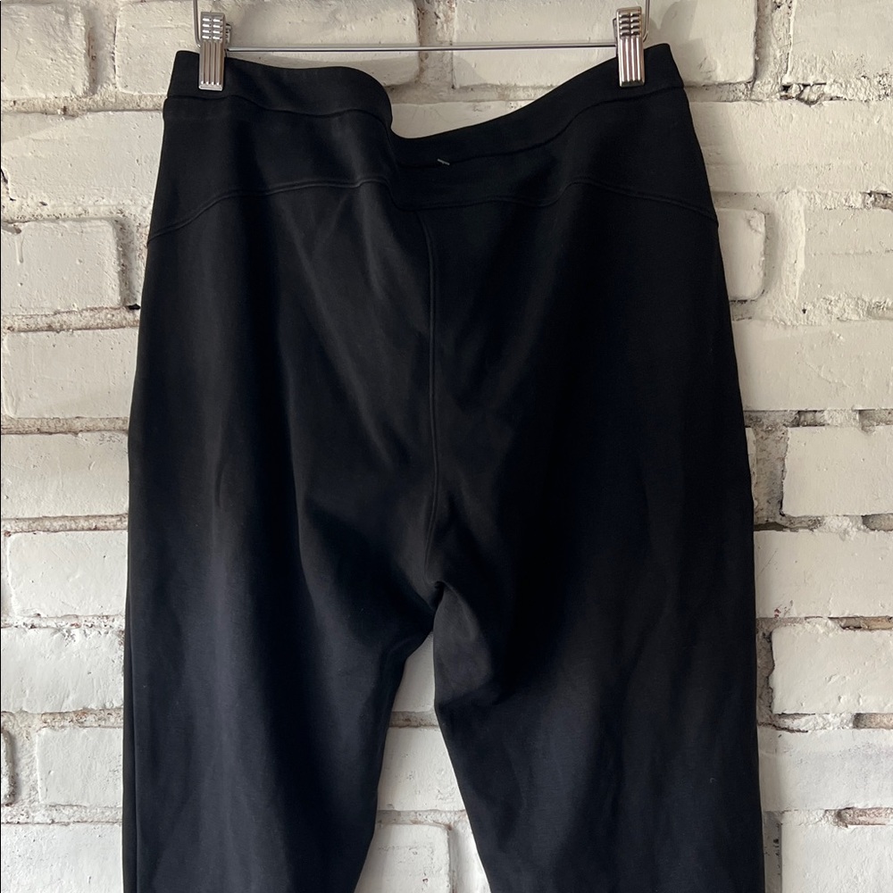 lululemon athletica Black High-Rise Legging/ trousers - Picture 4 of 7